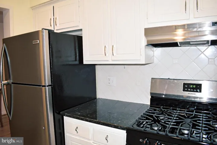 20302030 Vermont St #301, Arlington, Virginia 22207