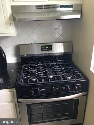 20302030 Vermont St #301, Arlington, Virginia 22207