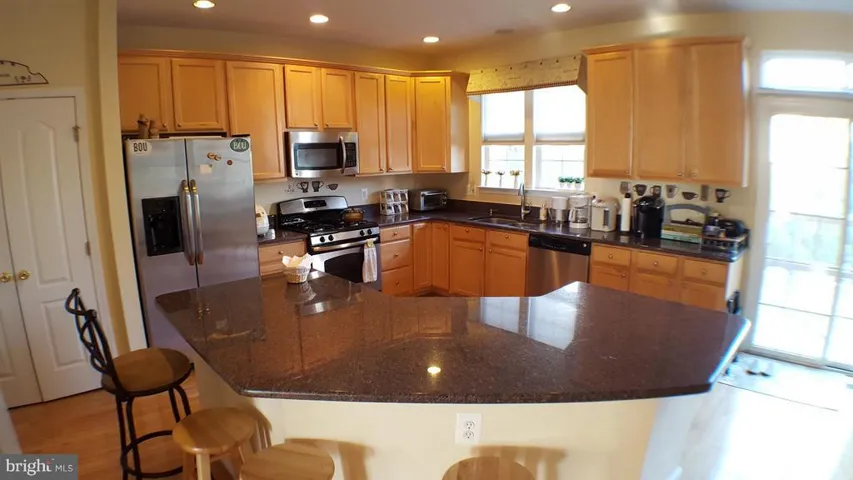 14022 Sawteeth Way, Centreville, Virginia 20121