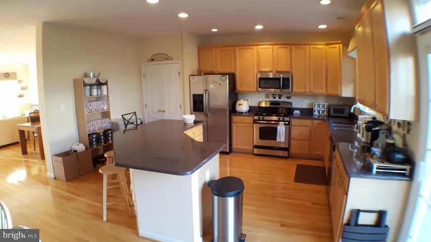 14022 Sawteeth Way, Centreville, Virginia 20121