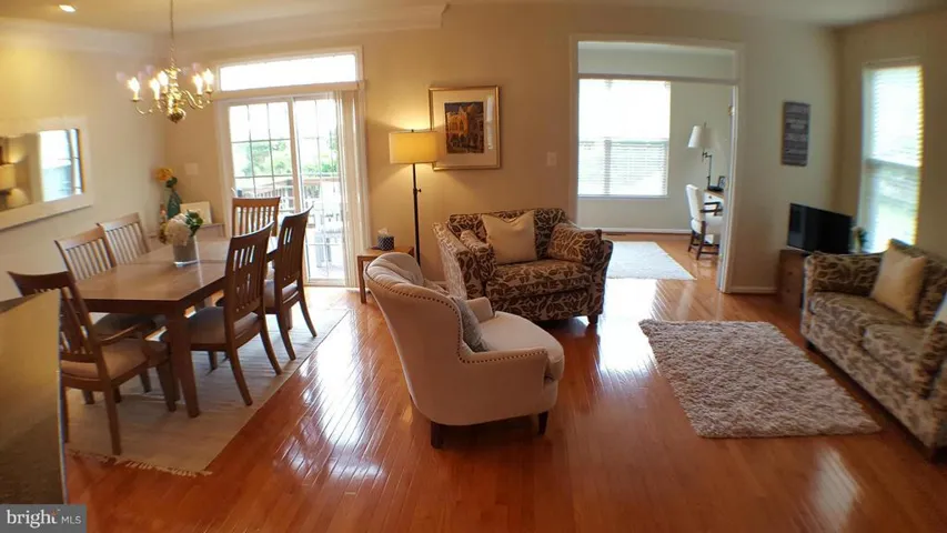4600 Carisbrooke Ln, Fairfax, Virginia 22030