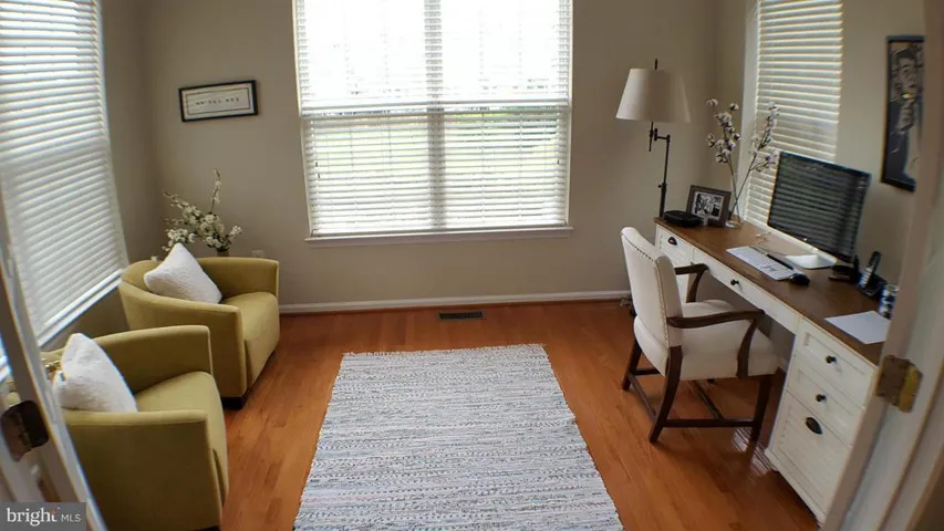4600 Carisbrooke Ln, Fairfax, Virginia 22030