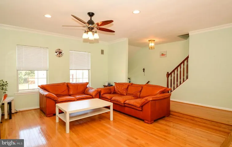 6849 Kerrywood Cir, Centreville, Virginia 20121