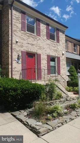 7723 Bristol Square Ct, Springfield, Virginia 22153