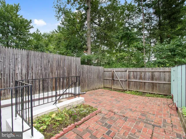 7723 Bristol Square Ct, Springfield, Virginia 22153