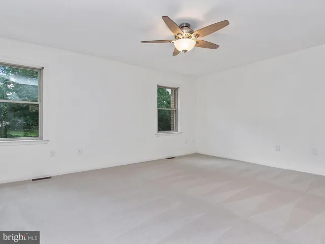 7723 Bristol Square Ct, Springfield, Virginia 22153