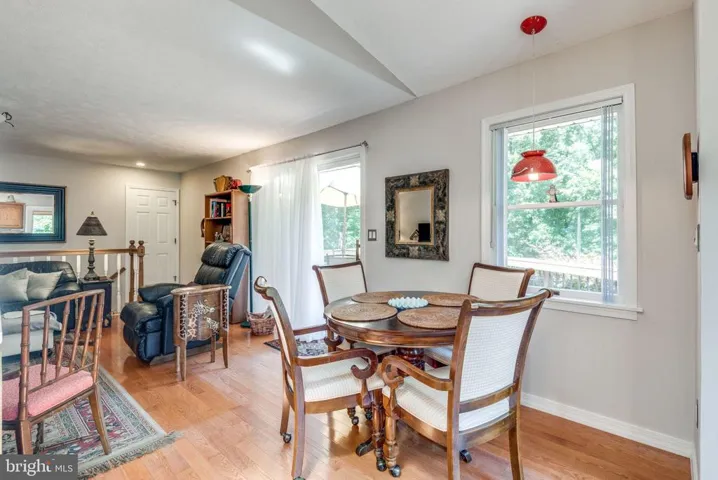 18 Jefferson Dr, Sterling, Virginia 20165