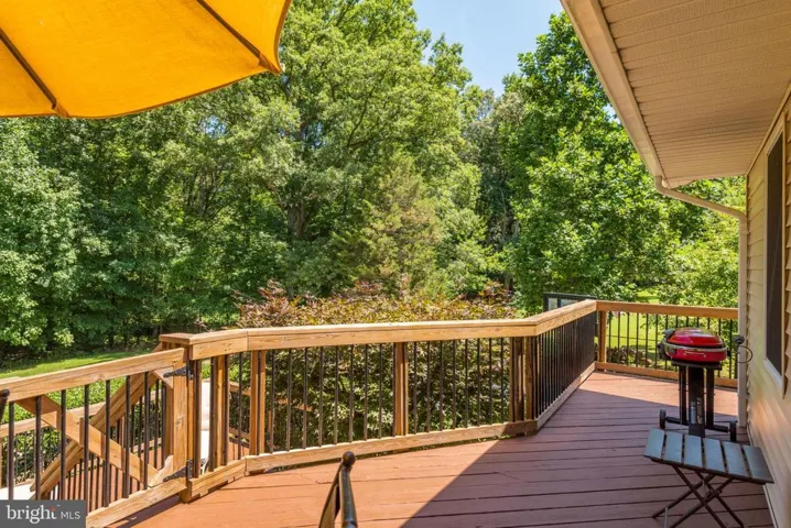 18 Jefferson Dr, Sterling, Virginia 20165