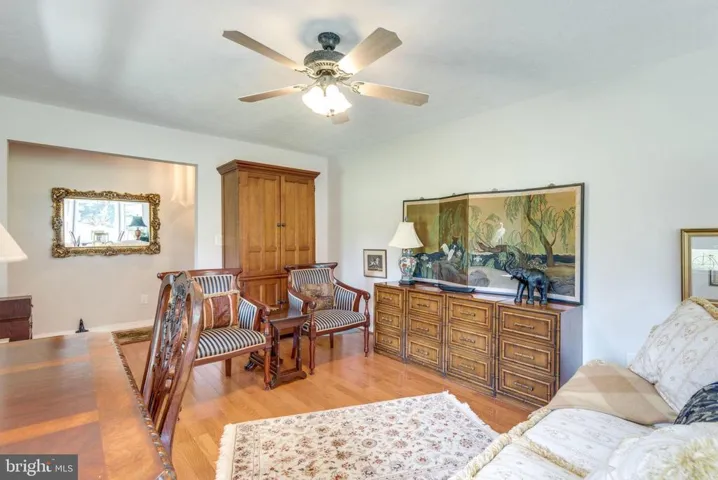 18 Jefferson Dr, Sterling, Virginia 20165