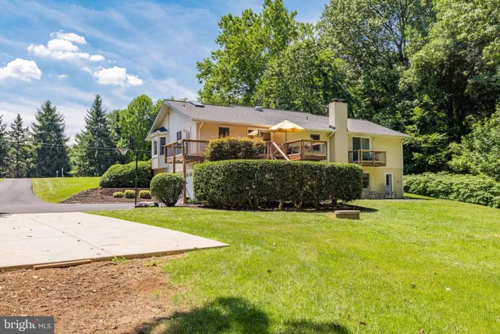 18 Jefferson Dr, Sterling, Virginia 20165