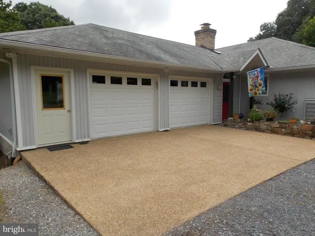 3687 Buck Mountain Rd, Front Royal, Virginia 22630
