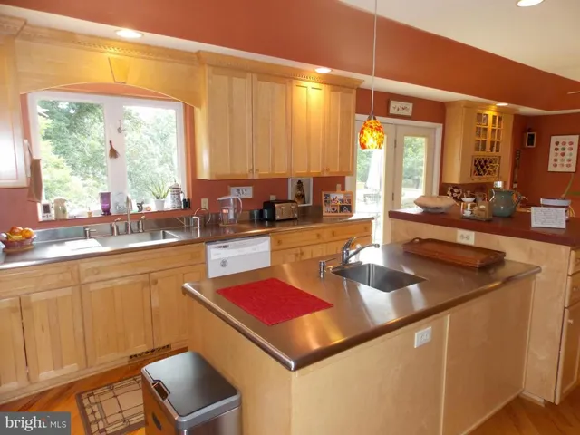 3687 Buck Mountain Rd, Front Royal, Virginia 22630