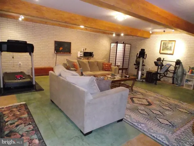 3687 Buck Mountain Rd, Front Royal, Virginia 22630