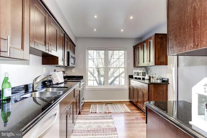 5752 Heritage Hill Dr, Alexandria, Virginia 22310
