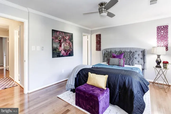 5752 Heritage Hill Dr, Alexandria, Virginia 22310