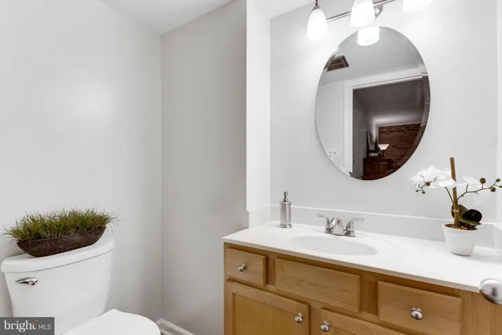 4203 Vicki Ct, Alexandria, Virginia 22312