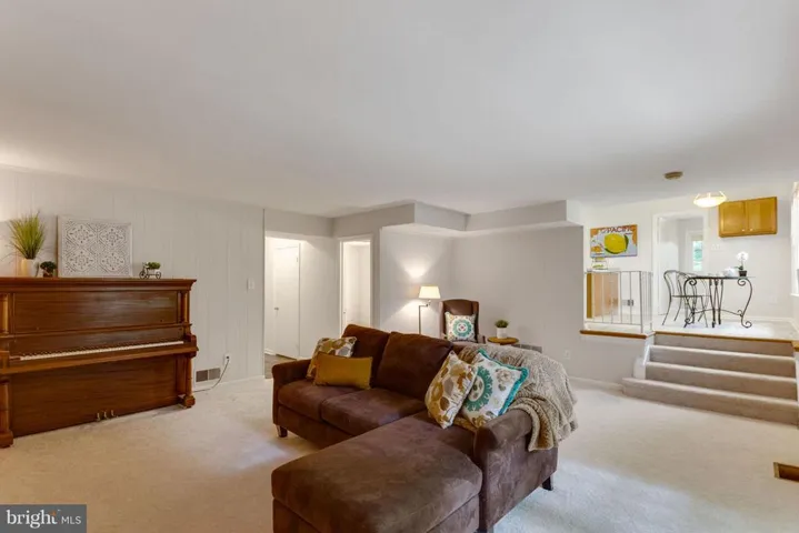 4203 Vicki Ct, Alexandria, Virginia 22312