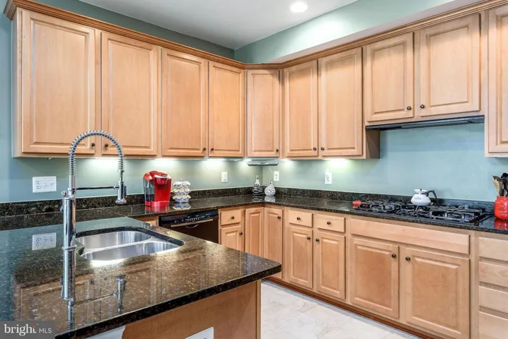 20761 Red Cedar Dr, Leesburg, Virginia 20175