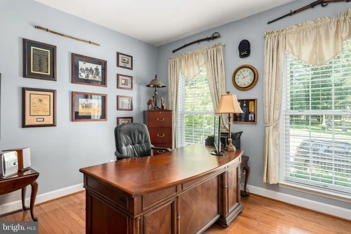 20761 Red Cedar Dr, Leesburg, Virginia 20175