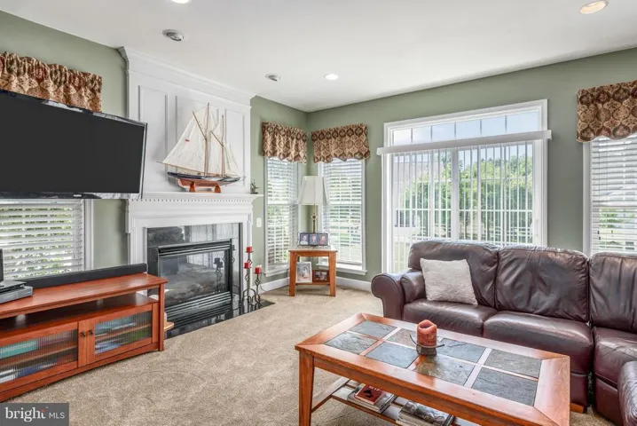 20761 Red Cedar Dr, Leesburg, Virginia 20175