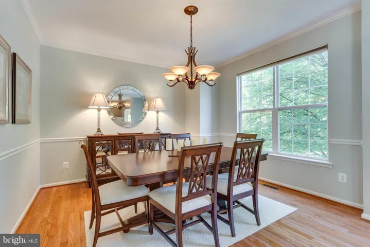 8907 Day Lilly Ct, Fairfax, Virginia 22031