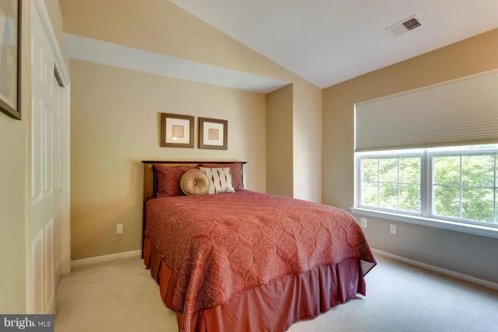 8907 Day Lilly Ct, Fairfax, Virginia 22031