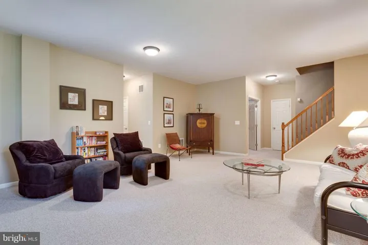 8907 Day Lilly Ct, Fairfax, Virginia 22031
