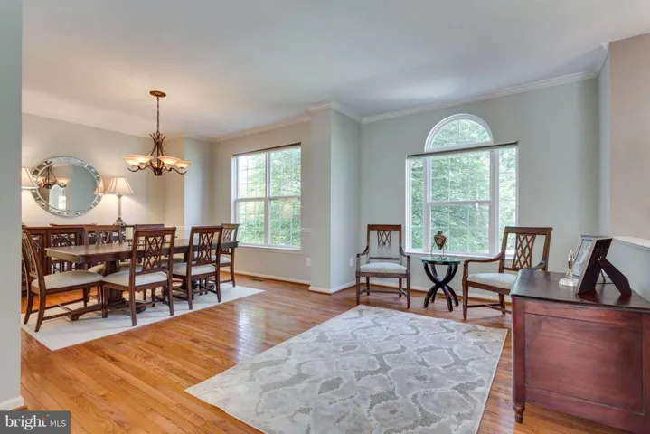 8907 Day Lilly Ct, Fairfax, Virginia 22031