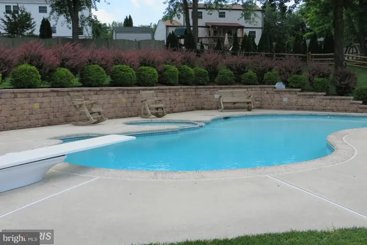 3239 Pauls Ct, Woodbridge, Virginia 22192