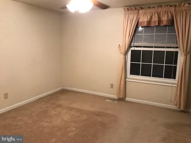 3239 Pauls Ct, Woodbridge, Virginia 22192