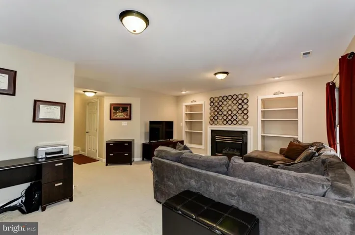 6249 Levi Ct, Springfield, Virginia 22150