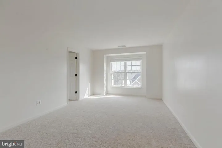 5852 Governors Hill Dr, Alexandria, Virginia 22310