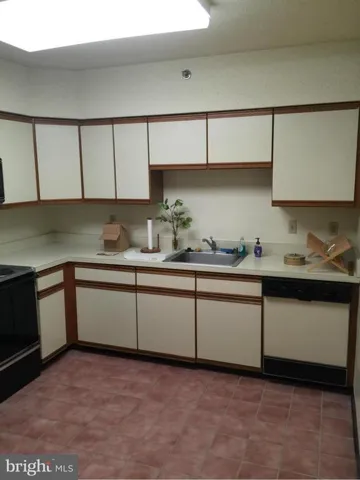 5505 Seminary Rd #716n, Falls Church, Virginia 22041