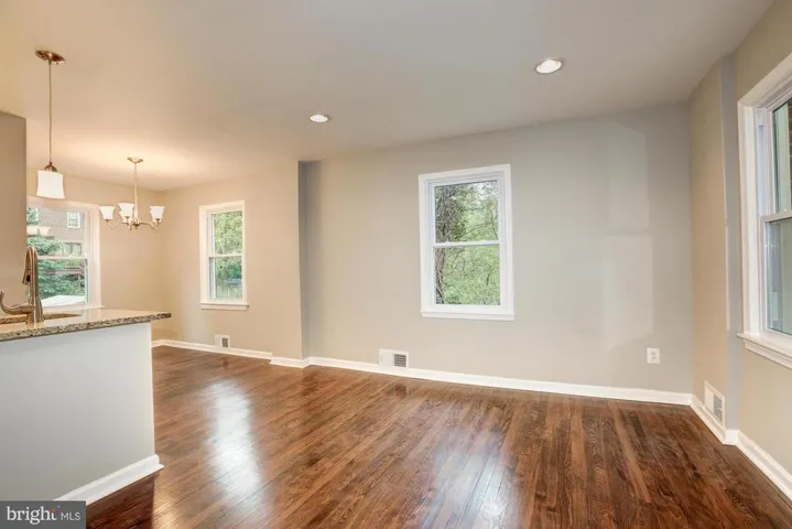 5929 Edgehill Ct, Alexandria, Virginia 22303