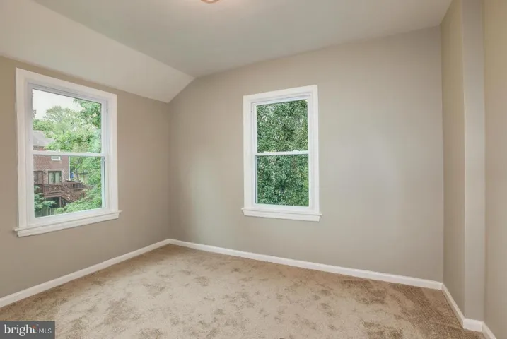 5929 Edgehill Ct, Alexandria, Virginia 22303