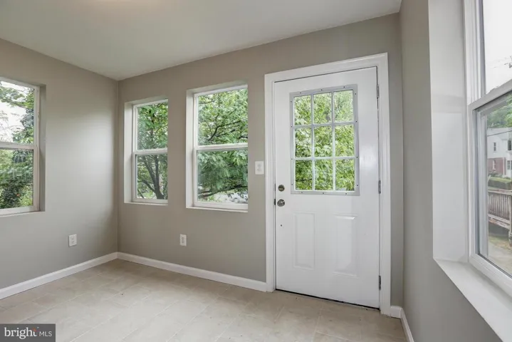 5929 Edgehill Ct, Alexandria, Virginia 22303