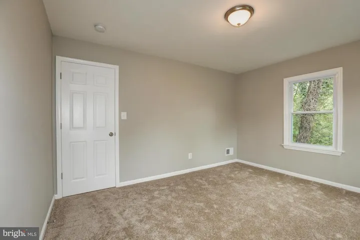 5929 Edgehill Ct, Alexandria, Virginia 22303