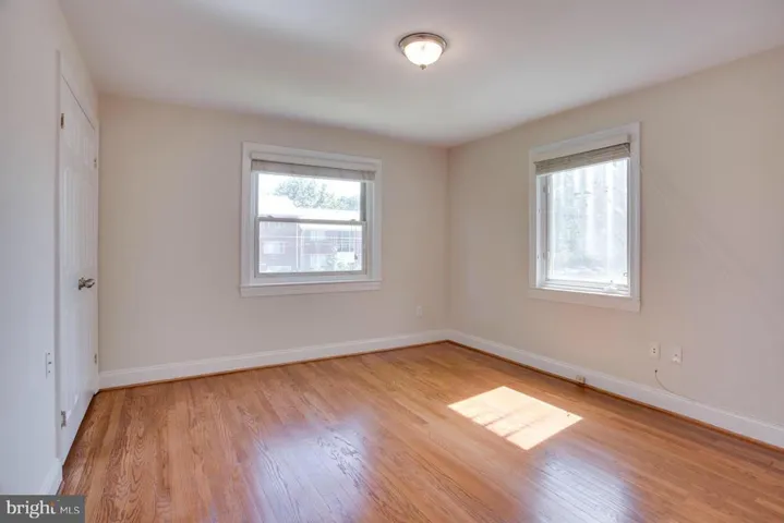 2321 Glendale Ter, Alexandria, Virginia 22303