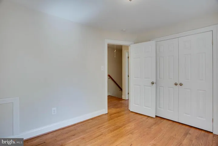 2321 Glendale Ter, Alexandria, Virginia 22303