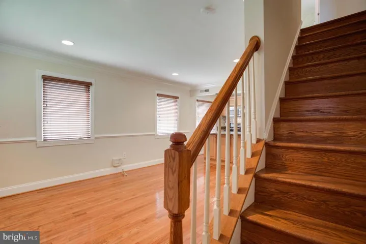2321 Glendale Ter, Alexandria, Virginia 22303
