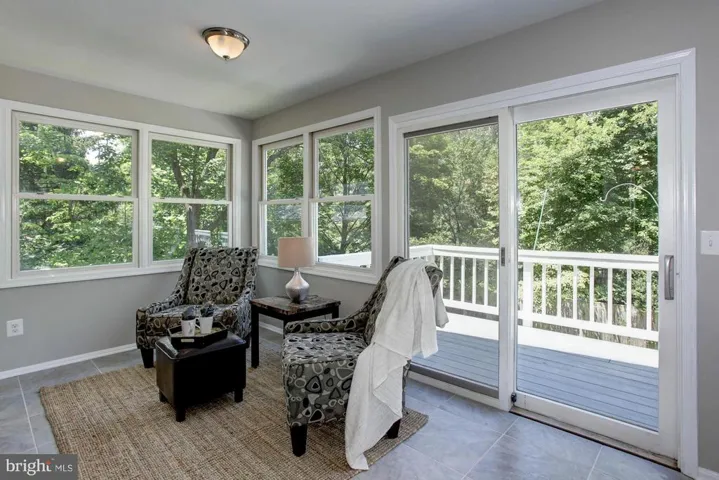 257 Lawyers Rd Nw, Vienna, Virginia 22180