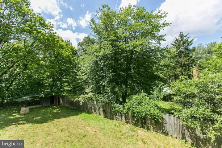 257 Lawyers Rd Nw, Vienna, Virginia 22180