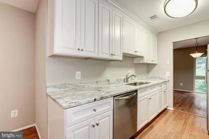 11704 Decade Ct, Reston, Virginia 20191