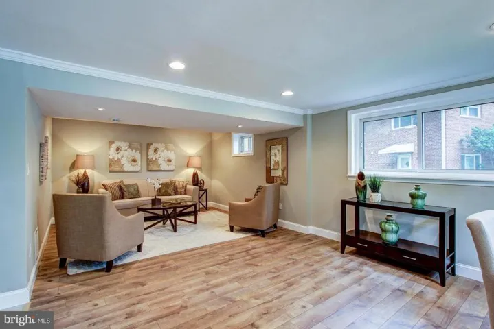 6332 Bren Mar Dr, Alexandria, Virginia 22312