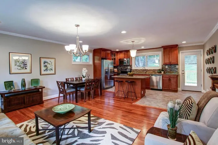 6332 Bren Mar Dr, Alexandria, Virginia 22312