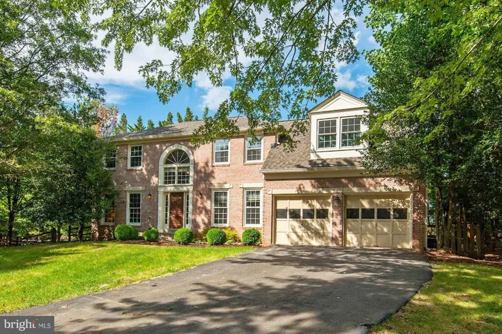 1219 Rowland Dr, Herndon, Virginia 20170