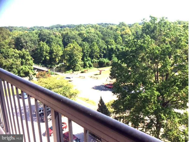 200 Pickett St #706, Alexandria, Virginia 22304