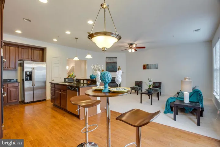 5723 Callcott Way #m, Alexandria, Virginia 22312