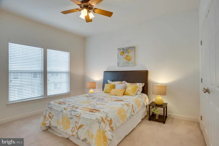 5723 Callcott Way #m, Alexandria, Virginia 22312