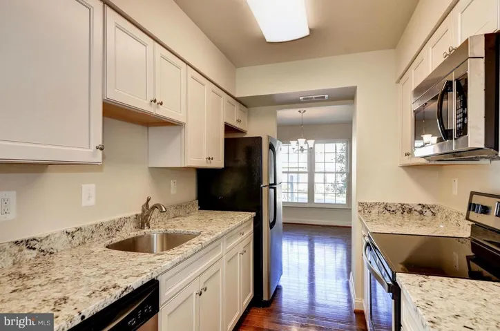 8902 Congress Pl, Landover, Maryland 20785